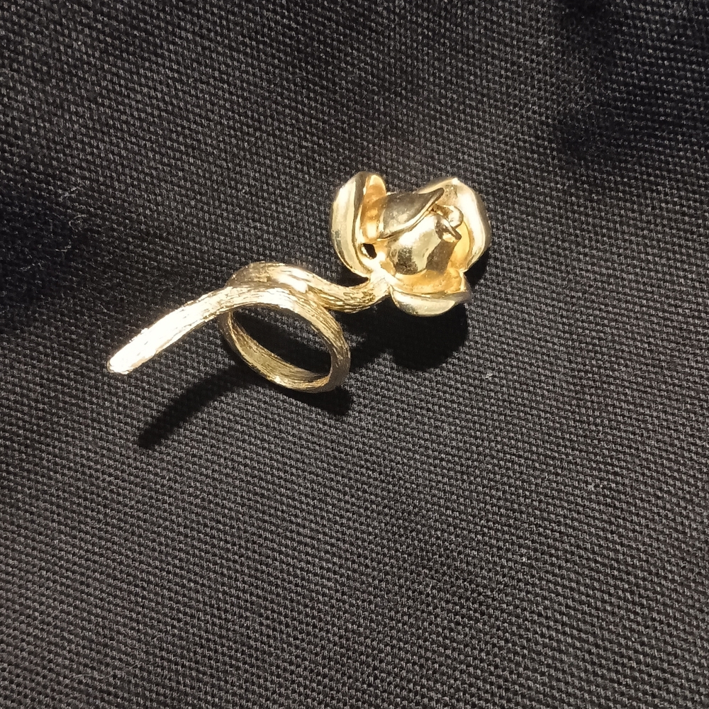 GOLDEN ROSE RING